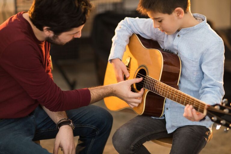 cursos de guitarra en guadalajara grupos reducidos para aprender guitarra