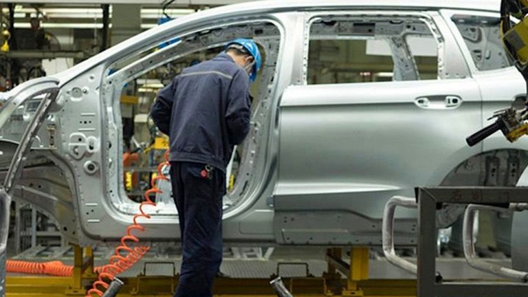 La gran fuga de privacidad: cómo los autos conectados venden tus datos de conducción