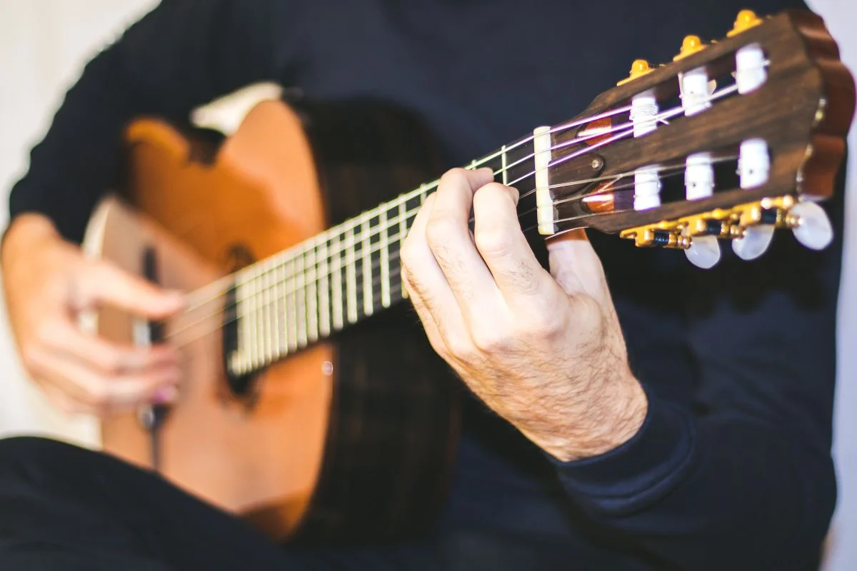 clases de guitarra en guadalajara