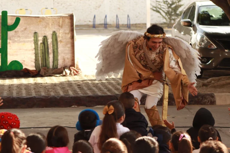 angel de navidad pastorela comica